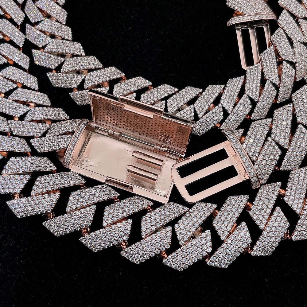 Heavy Moissanite Cuban Link Chain | Solid 925 Silver" - AUREA VIII