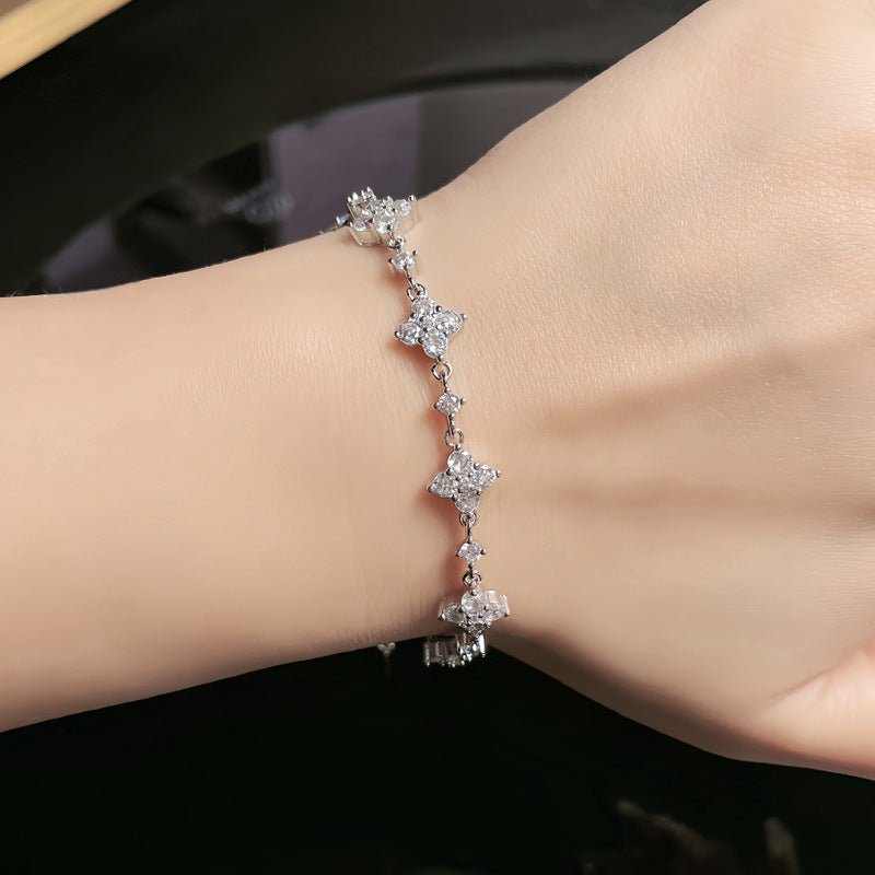 S925 Sterling Silver Moissanite Four-leaf Clover Bracelet For Women - AUREA VIII