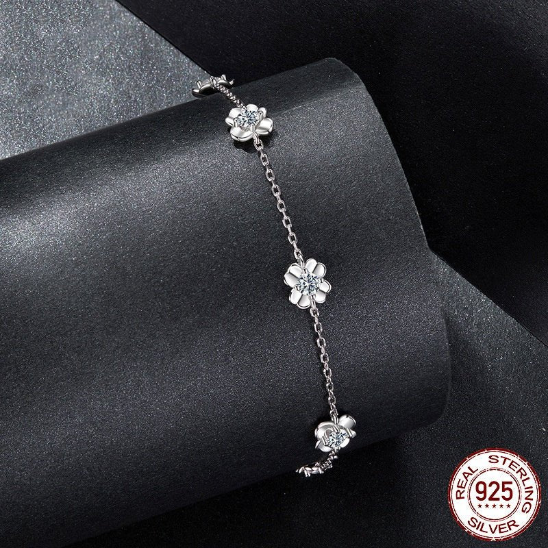 Simple S925 Sterling Silver Clover Moissanite Bracelet - AUREA VIII