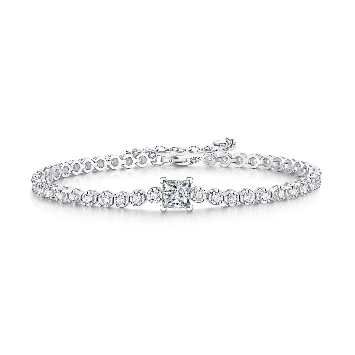 The Eternal Cube 1CT Moissanite Bracelet - S925 Sterling Silver" - AUREA VIII
